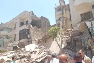 (عقار منهار في مصر، أرشيفية)