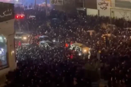 50 قتيلاً خلال الاحتجاجات في إيران