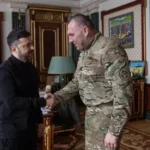 زيلينسكي يفاجئ كييف بإقالة رئيس الأمن الوطني