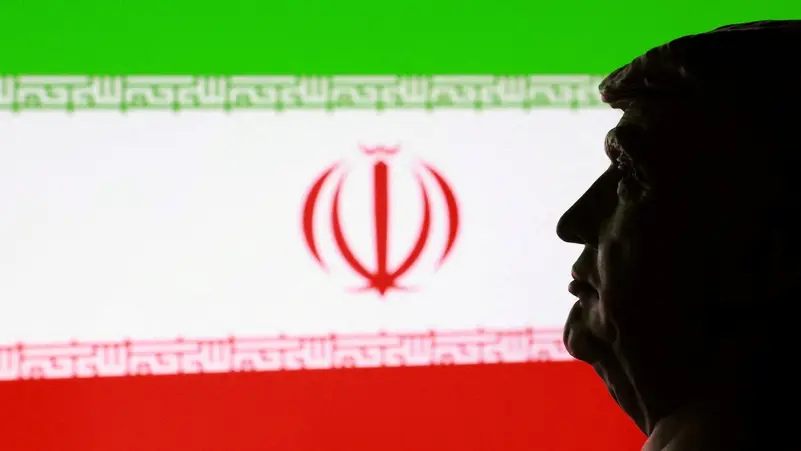 ترامب توجيه ضربة لإيران