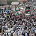 أنصار حزب "حركة الإنصاف" الذي يتزعمه عمران خان