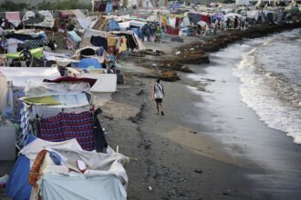 خيم المهاجرين في سبتة